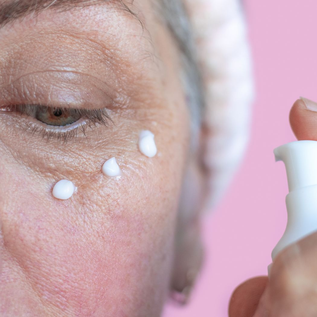 Masz ciągle podpuchnięte oczy? Zamiast nakładać krem, lepiej pędem do lekarza